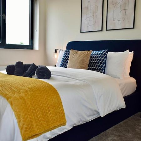 Stylish Modern 1Bed Apartment In ベドフォード エクステリア 写真
